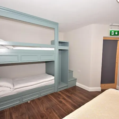 דירה Lanigan'S Accommodation